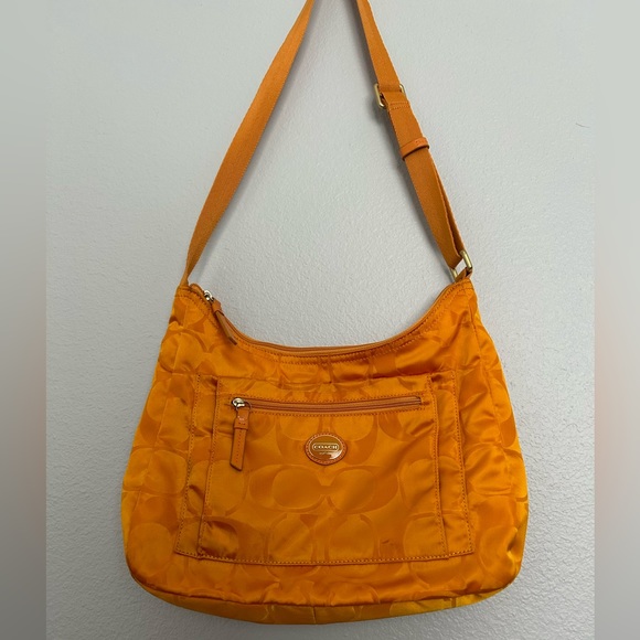 Coach Handbags - COACH Getaway Packable Crossbody — VINTAGE